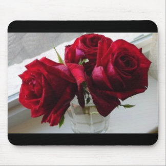 red roses mouse pad