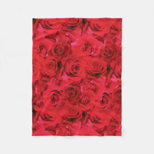 Red Roses Repeating Floral Pattern Fleece Blanket