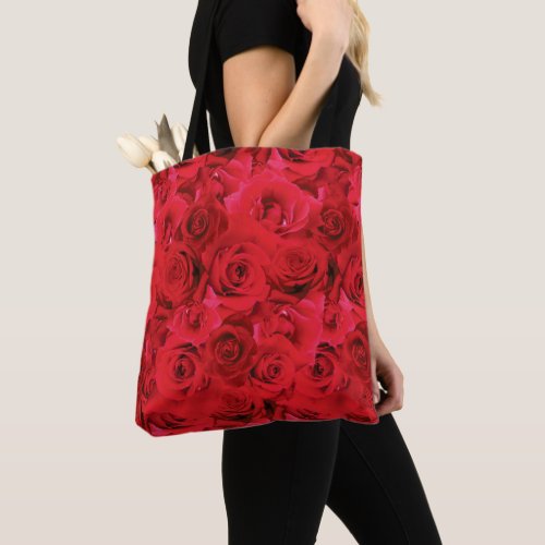 Red Roses Repeating Floral Pattern Tote Bag