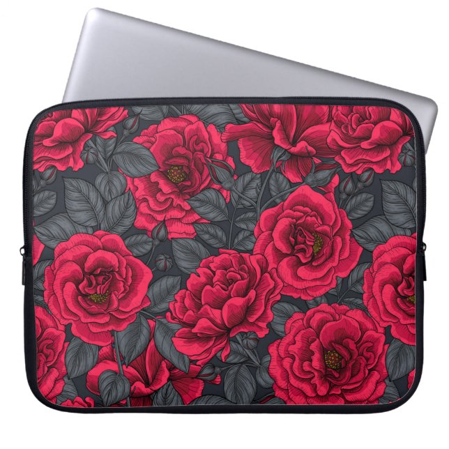 Red roses with gray leaves on black laptop sleeve (Front)