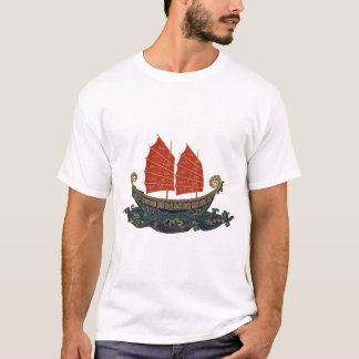 Red Sail Junk Boat Chinese Treasure Ship T-Shirt