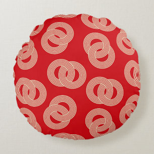 Red shades, interlocked striped rings pattern. round pillow