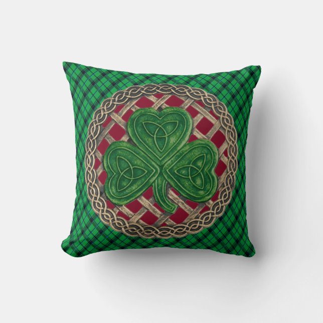 Red Shamrock Celtic Knots On Green Plaid Throw Pillow (Front)