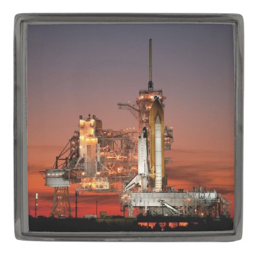 Red Sky for Space Shuttle Atlantis Launch Gunmetal Finish Lapel Pin