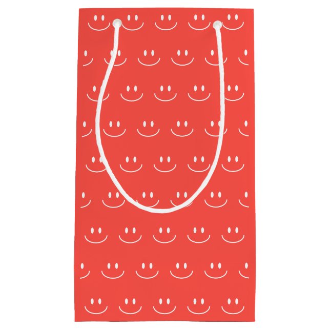 Red Smile Pattern Gift Bag (Front)