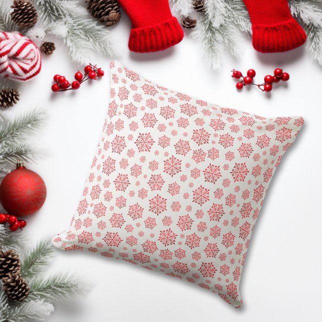 Red Snowflake Pattern Throw Pillow (Creator Uploaded)