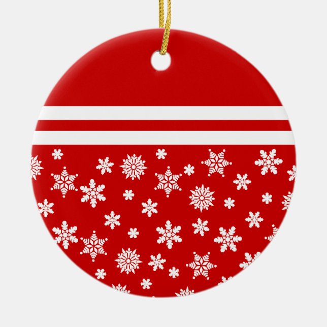 Red Snowflakes Christmas Ornament Round (Front)