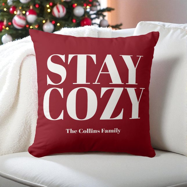 Red Stay Cozy Festive Typography White Family Name Throw Pillow (Red Stay Cozy Festive Typography White Family Name Throw Pillow)