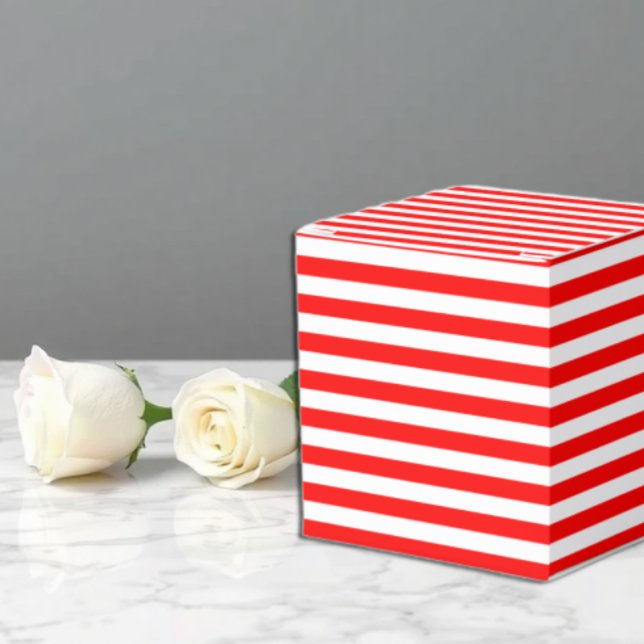 Red Stripes Favor Boxes (Creator Uploaded)