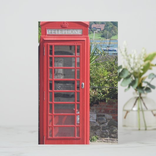 Red Telephone box (Standing Front)