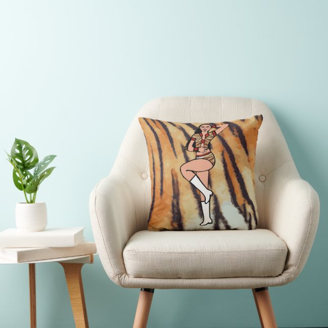 Red Tiger Dancer B Throw Pillow (Chair)