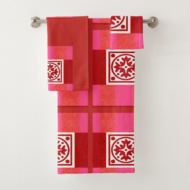 Red Tile Bath Towel Set (Insitu)