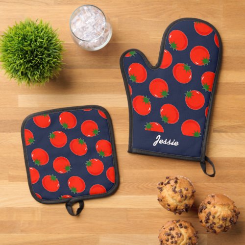 Red tomatoes on blue oven mitt & pot holder set