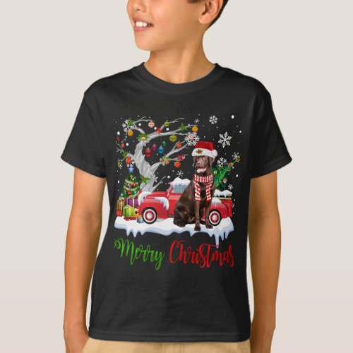 Red Truck Merry Christmas Tree Chocolate Labrador  T_Shirt