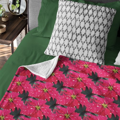 Red Variegated Poinsettia Pattern Holiday Sherpa Blanket