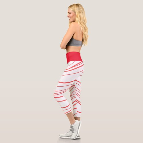 Red Wave Capri Leggings