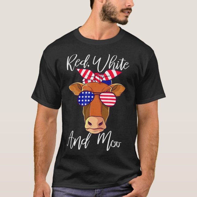 Red White And Moo Patriotic Cow Usa Flag T-Shirt (Front)