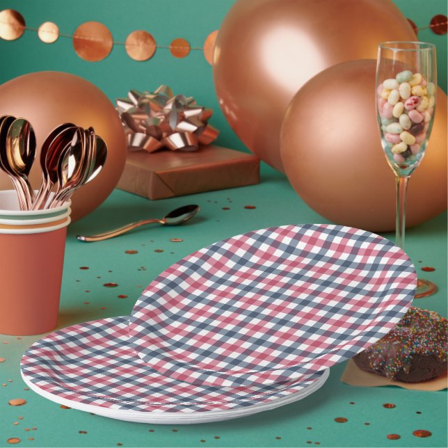 Red White Blue plaid Paper Plates (Multi)