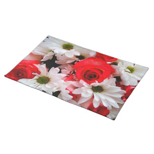 Red-White-Roses-Daisies-Bouquet-CLOTH PLACE MAT
