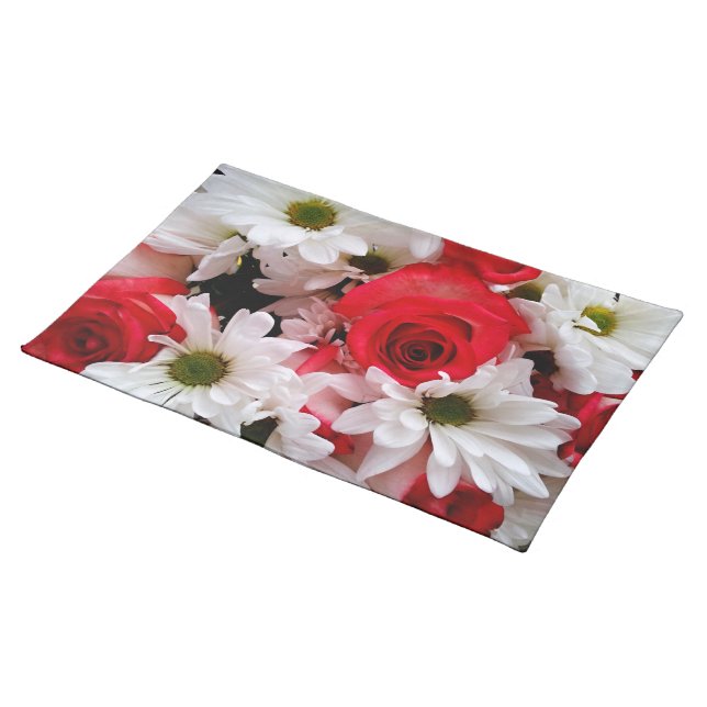 Red-White-Roses-Daisies-Bouquet-CLOTH PLACE MAT (On Table)