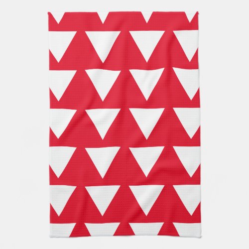 Red White Triangle Pattern Modern Artwork Kitchen Towel