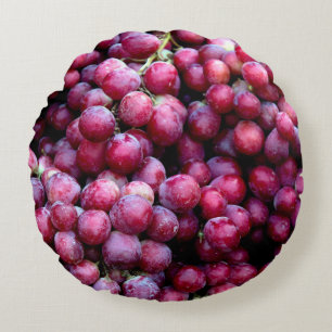 Red wine grapes round pillow