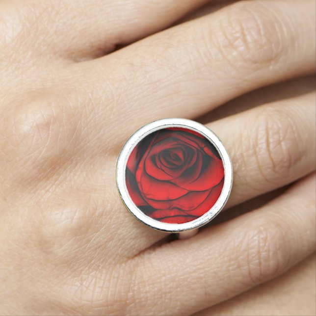 Reddest Rose Ring (In Situ)