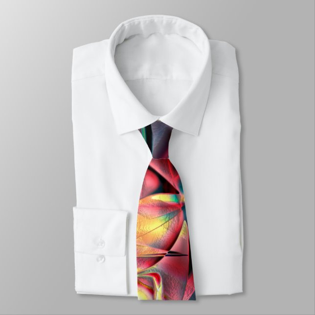 Reddish to green colorful crumpled 'beach cloth' neck tie (Tied)