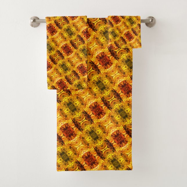 Reddish yellow pieces and generating shapes bath towel set (Insitu)