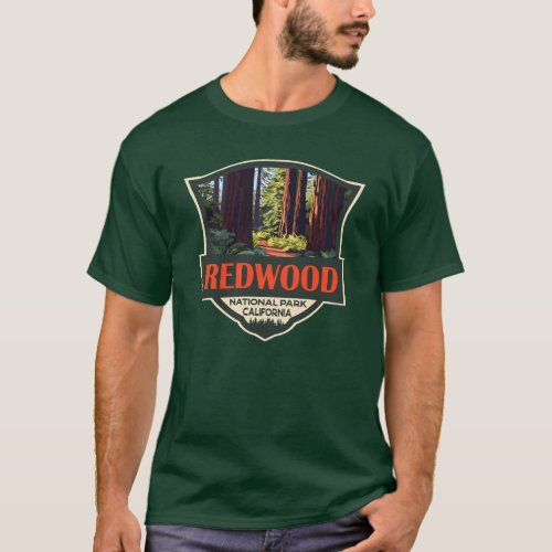 Redwood National Park Illustration Retro Badge T_Shirt