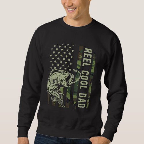 Reel Cool Dad Camouflage American Flag Fathers Da Sweatshirt