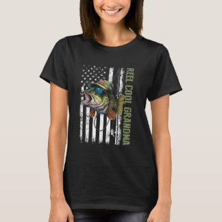 Reel Cool Grandma Camouflage American Flag Funny D T-Shirt