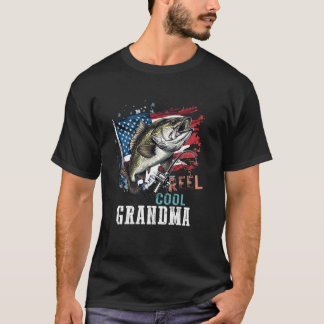 Reel Cool Grandma Camouflage American Flag Mother' T-Shirt
