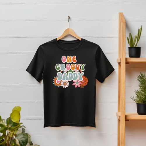 Reel Cool Groovy Dad Retro Vintage Rainbow Flower  T_Shirt