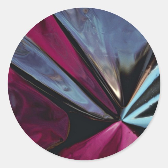 Reflection in aluminum foil classic round sticker (Front)