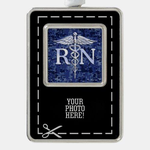 Registered Nurse RN Silber Caduceus Navy Blue Camo Christmas Ornament