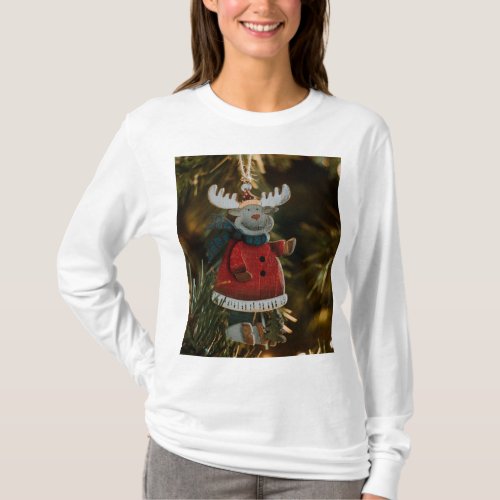 Reindeer Ornament Christmas T_Shirt