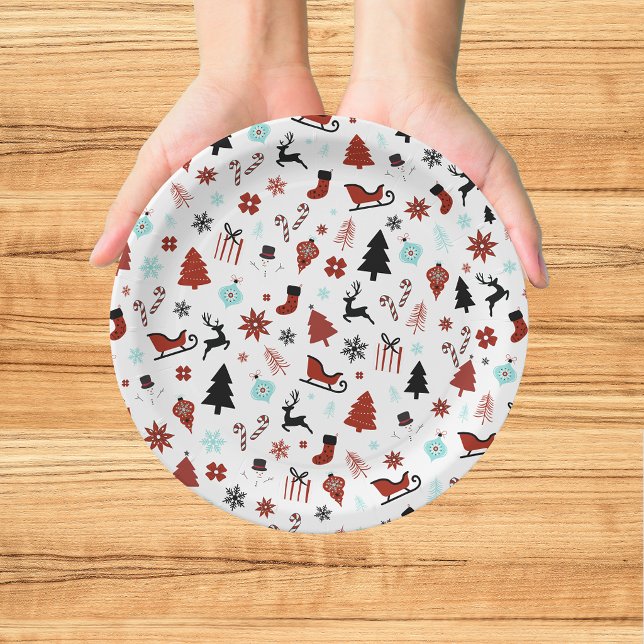 Reindeer Sleigh Christmas Pine Trees Paper Plates (Creator Uploaded)