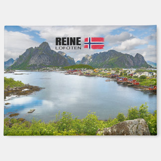 Reine in the Lofoten Magnet