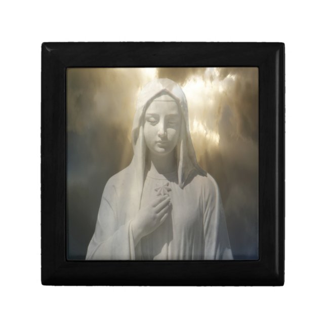 Religious Gift Box Blessed Mary (Front)