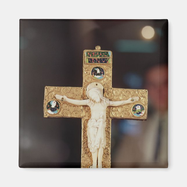 Reliquary crucifix, ivory Christ on gold cross Magnet (Front)