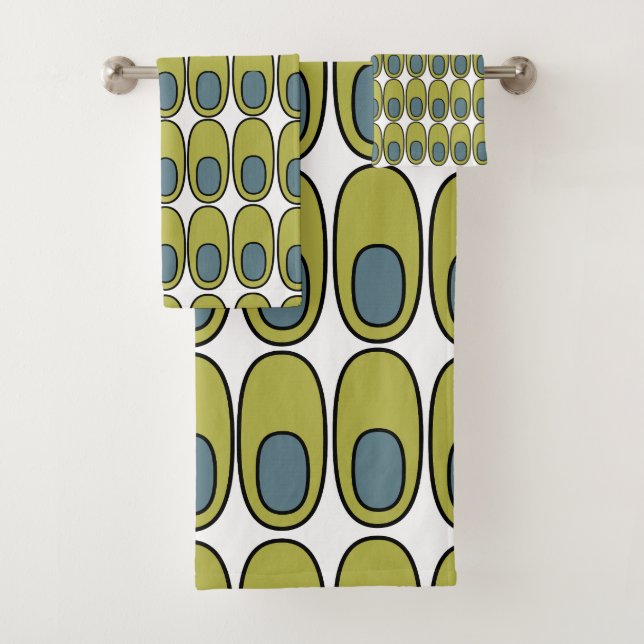 Repeating Olive Green and Gray Ovals Bath Towel Set (Insitu)
