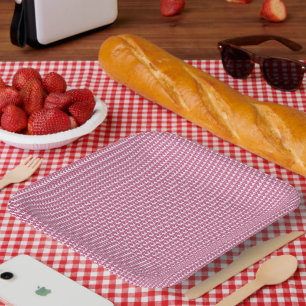 Repeating pattern of small, wavy, reddish-pink lin paper plates