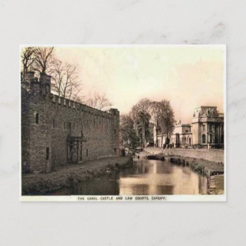 Replica Vintage Image cardiff castle moat Postcard
