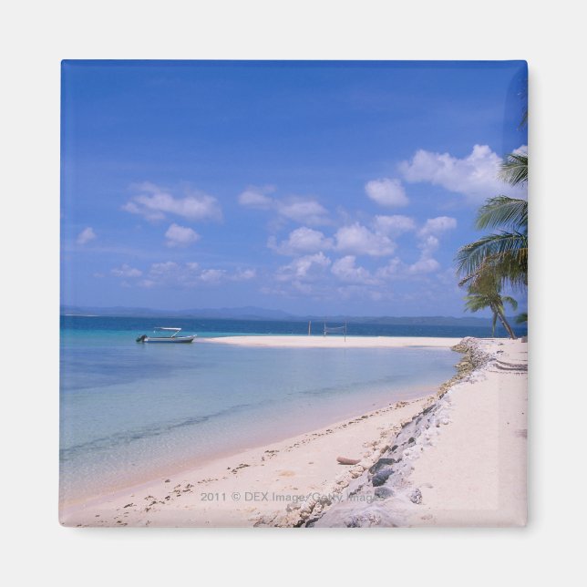 Resort on the beach magnet (Front)