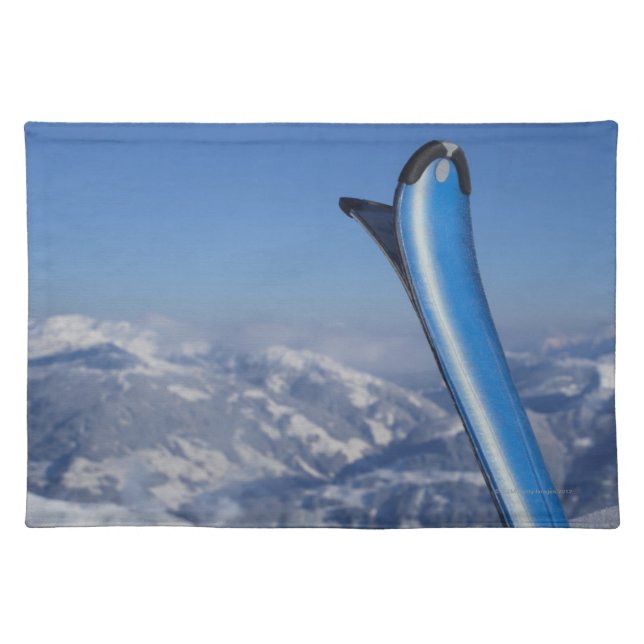Resting Skis Placemat (Front)