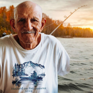 Retirement fishing Grandpa Old Elderly Retiree Dad T-Shirt