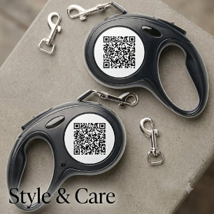Retractable Leash Featuring Your Pet’s QR Info
