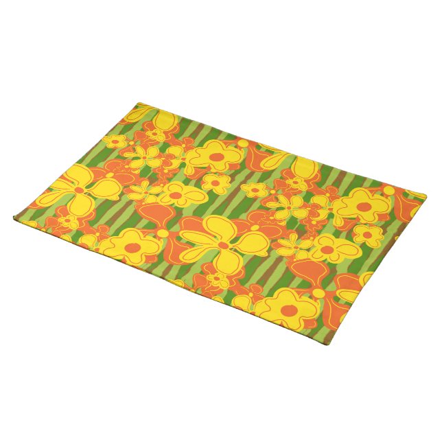 Retro 1970s Yellow Orange Flowers Cloth Placemat (On Table)
