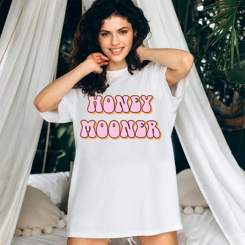 Retro 70s Themed Honeymooner Bride T_Shirt